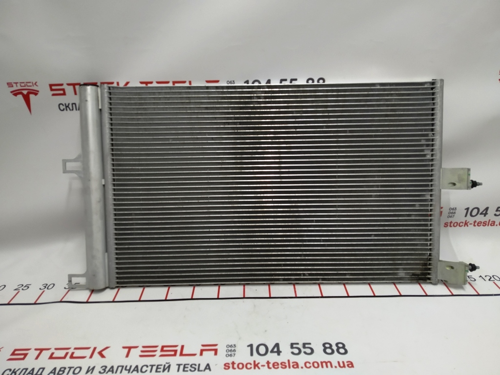 3 Radiator aer conditionat Tesla model 3 1077083-00-B